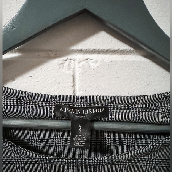 A Pea in the Pod - Maternity + Nursing Sheath Dress - Plaid - sz LARGE - Picture 6 of 9